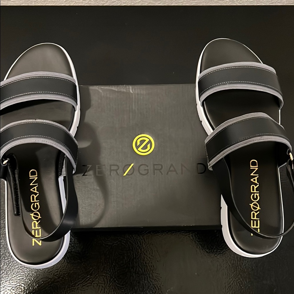 NEW Women’s Cole Haan Sandals Size 9